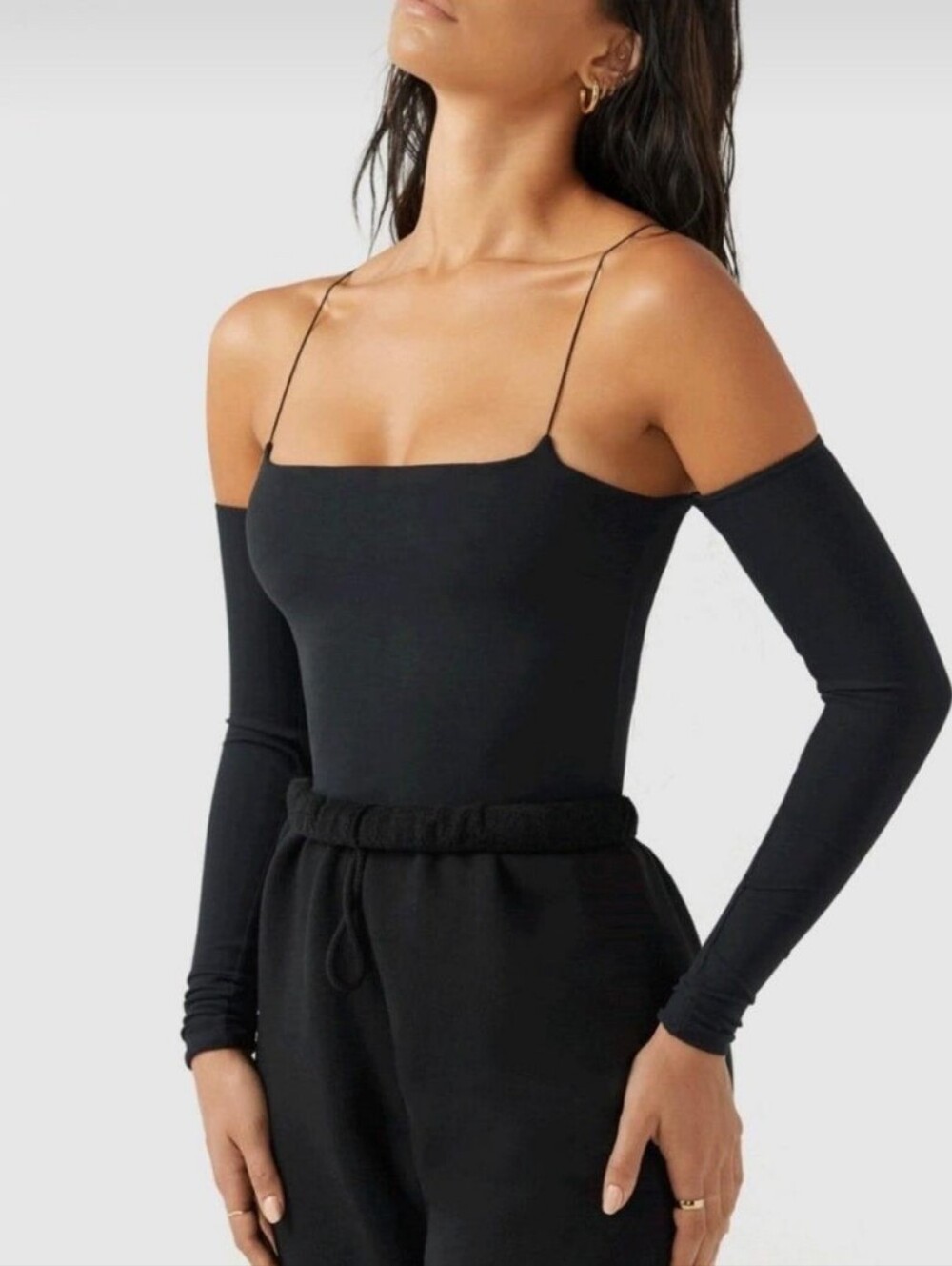 Joah Brown Off the Shoulder Long Sleeve in Onyx Black | XS/S